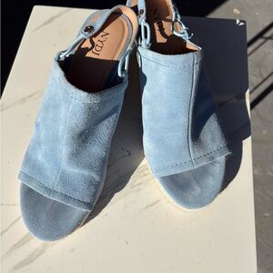 NYDJ Kai Wedge Light Blue Suede Sandals with Open Toe Design.